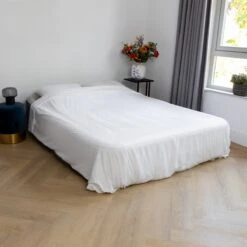 BluMill Luchtbed - 2-persoons - Ingebouwde Pomp - 203x152x36 Cm - Duurzame Keuze 20 BluMill Luchtbed - 2-persoons - Ingebouwde Pomp - 203x152x36 Cm - Duurzame Keuze -Buiten Kamperen 1200x1200 1130