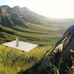 Navaris Campingtafel - Inklapbaar Campingtafeltje Van Aluminium - Opvouwbare Tafel Inclusief Draagtas - Picknicktafel - Zilver -Buiten Kamperen 1200x1200 220