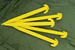 FisherPro Karpertent Met Stormcover – Vistent – Tent - Bescherming Tegen Zon En Wind – 100% Waterdichte Stormhoes – Met Handige Meeneemtas – Ook Geschikt Als Strandtent Of Festivaltent – Extra Veiligheid En Warmte Door Stormcover 37 FisherPro Karpertent Met Stormcover – Vistent – Tent - Bescherming Tegen Zon En Wind – 100% Waterdichte Stormhoes – Met Handige Meeneemtas – Ook Geschikt Als Strandtent Of Festivaltent – Extra Veiligheid En Warmte Door Stormcover -Buiten Kamperen 1200x800 100