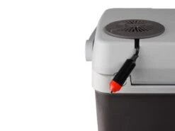 Tristar KB-7532 Koelbox 26 Liter - Koelbox Elektrisch - 12v Autolader En 230v Stopcontact - Koelt & Verwarmt - Grijs -Buiten Kamperen 1200x900 1