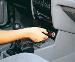 Campingaz Powerbox Plus Thermo-elektrische Koelbox - 12V / 230V - 28L - Grijs -Buiten Kamperen 1200x996 1