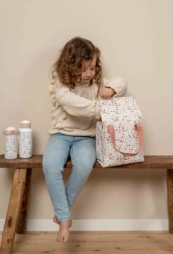 Little Dutch - Koeltas - Flowers & Butterflies -Buiten Kamperen 818x1200