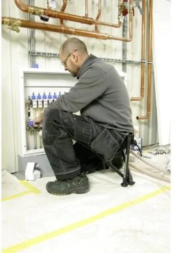 Walkstool - 3-Poots Krukje - Comfort 55 Cm - Verstelbaar - Zwart -Buiten Kamperen 824x1200 1